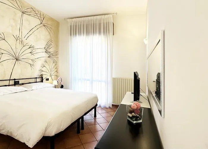 Int 12 - Dei Gerani By San Luca *